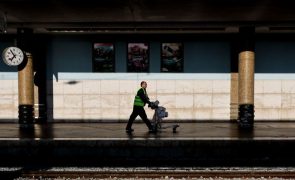 Greve dos maquinistas da CP suprimiu 678 comboios até às 18:00