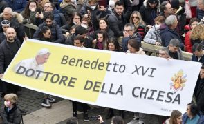 Túmulo de Bento XVI pode ser visitado a partir de domingo de manhã