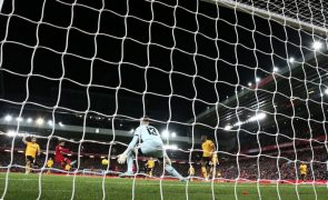 Liverpool e Wolverhampton empatam 2-2 e adiam 'sorte' na Taça de Inglaterra