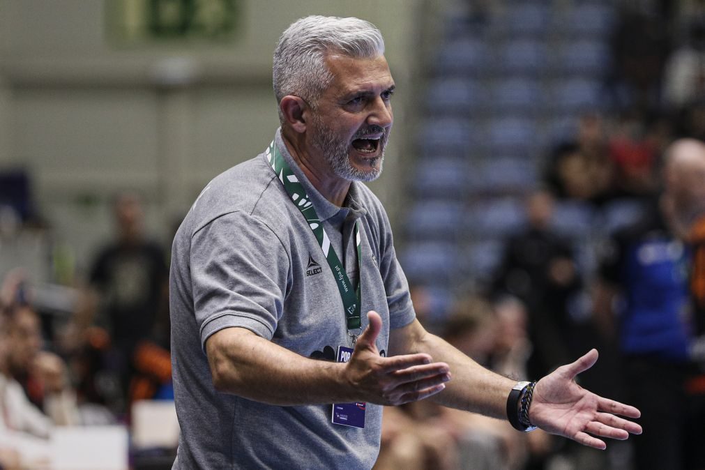 Paulo Pereira ausente do banco nos dois primeiros jogos do Mundial de andebol por castigo