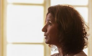 PS demarca-se da ex-secretária de Estado do Turismo e frisa que lei é para cumprir