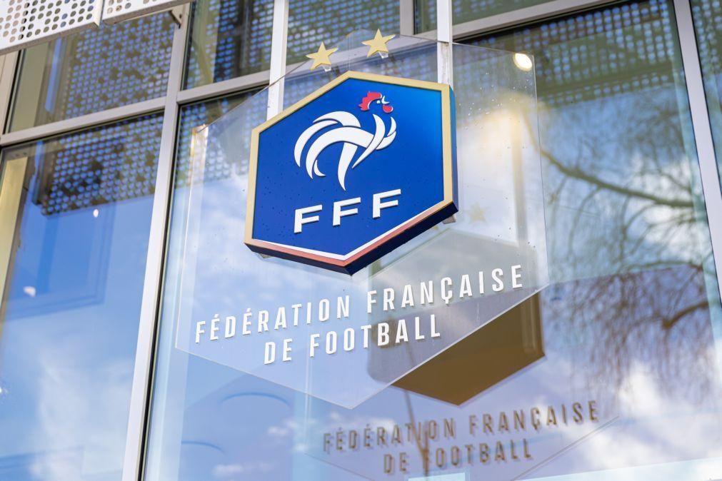 Presidente da federação francesa de futebol afastado após comentários sobre Zidane