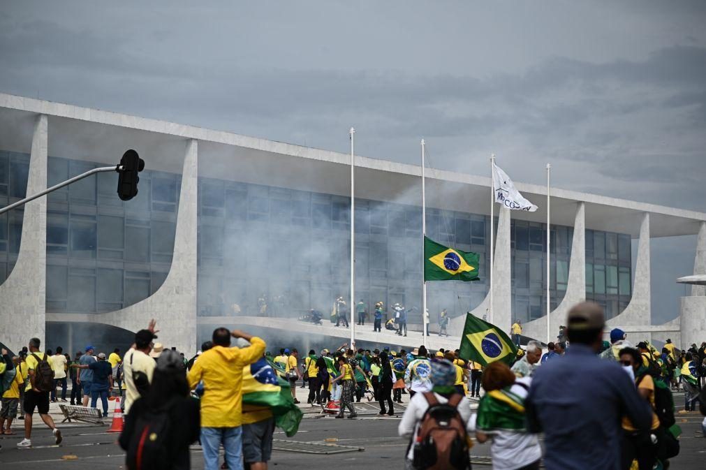 Brasil: Justiça pede bloqueio de bens de 59 pessoas e empresas suspeitas de financiar ataque