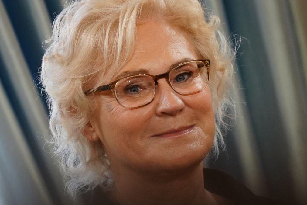 Ministra da Defesa alemã exclui no imediato entrega de tanques Leopard a Kiev