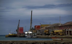 Trabalhadores acusam administração do porto de São Tomé de uso indevido de 40,7ME do fundo social