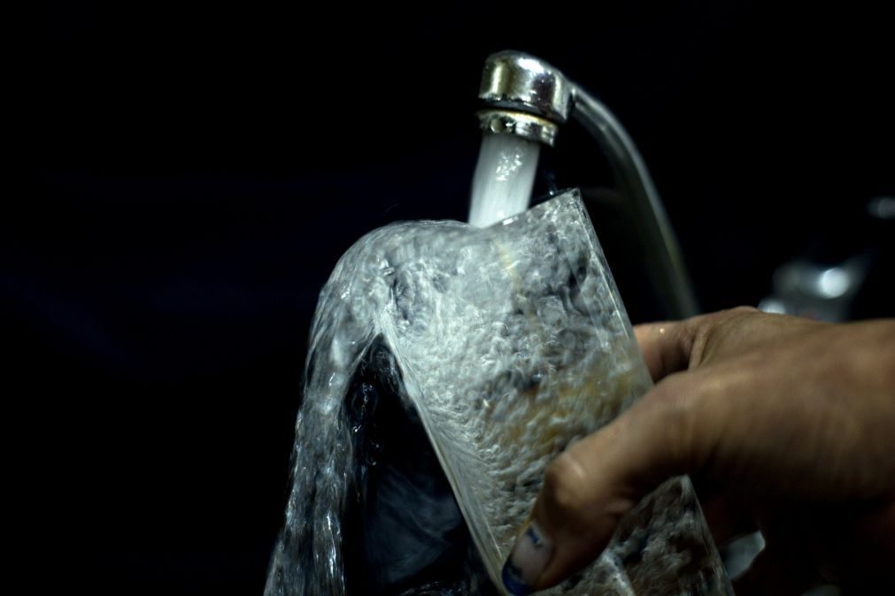 Famílias numerosas dizem-se discriminadas no custo da água que consomem