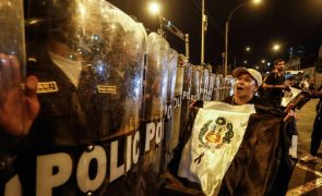 Ministro do Trabalho peruano demite-se em protesto depois de novas mortes