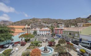 Números de telemóvel ativos em queda em Cabo Verde