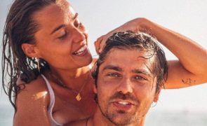 Kelly Bailey e Lourenço Ortigão Casal 'foge' para o Algarve! As primeiras imagens da atriz grávida