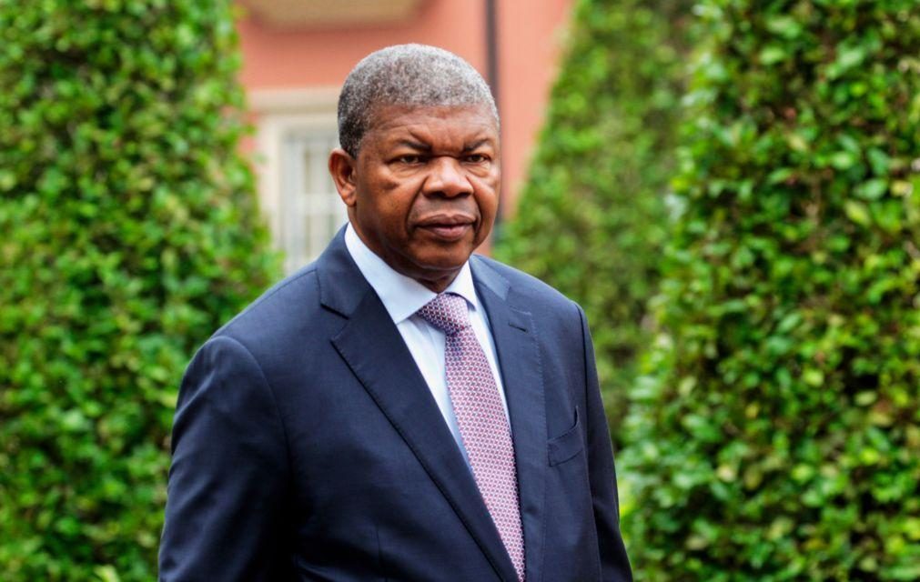 Presidente angolano promete