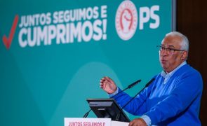 Costa invoca história do PS e pede aos socialistas que sejam mais exigentes consigo próprios