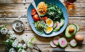 Alimentação - 5 dicas para não perder o foco ao longo do ano