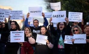 Professores iniciam hoje em Lisboa greve de 18 dias por distritos
