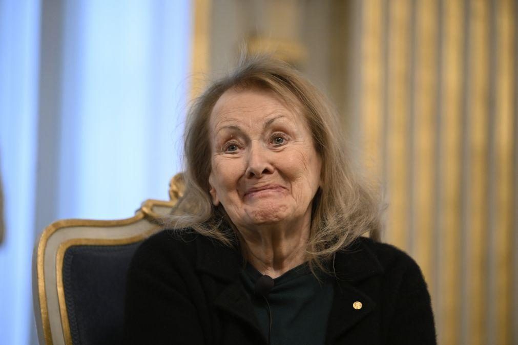 Inédito de Annie Ernaux lançado meses antes de ganhar o Nobel chega a Portugal