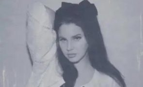 Lana Del Rey e a capa do novo álbum que só pode ser vista por maiores de 18