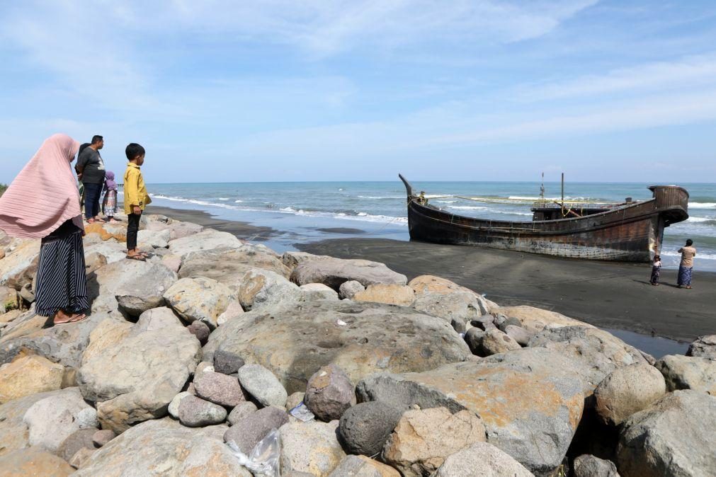 Cerca de 350 refugiados 'rohingyas' morreram no mar em 2022