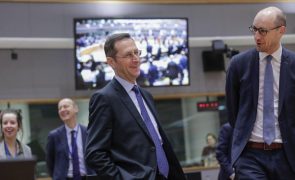 Salários devem ter em conta perda de poder de compra - Ecofin