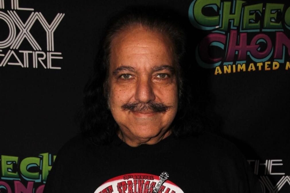 Ron Jeremy: a vida controversa do “monstro” da pornografia