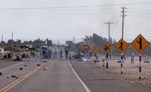 Presidente Dina Boluarte garante que estradas do Peru serão desbloqueadas 