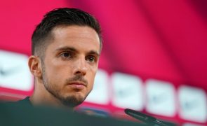 Sarabia assina por duas épocas e meia com o Wolverhampton