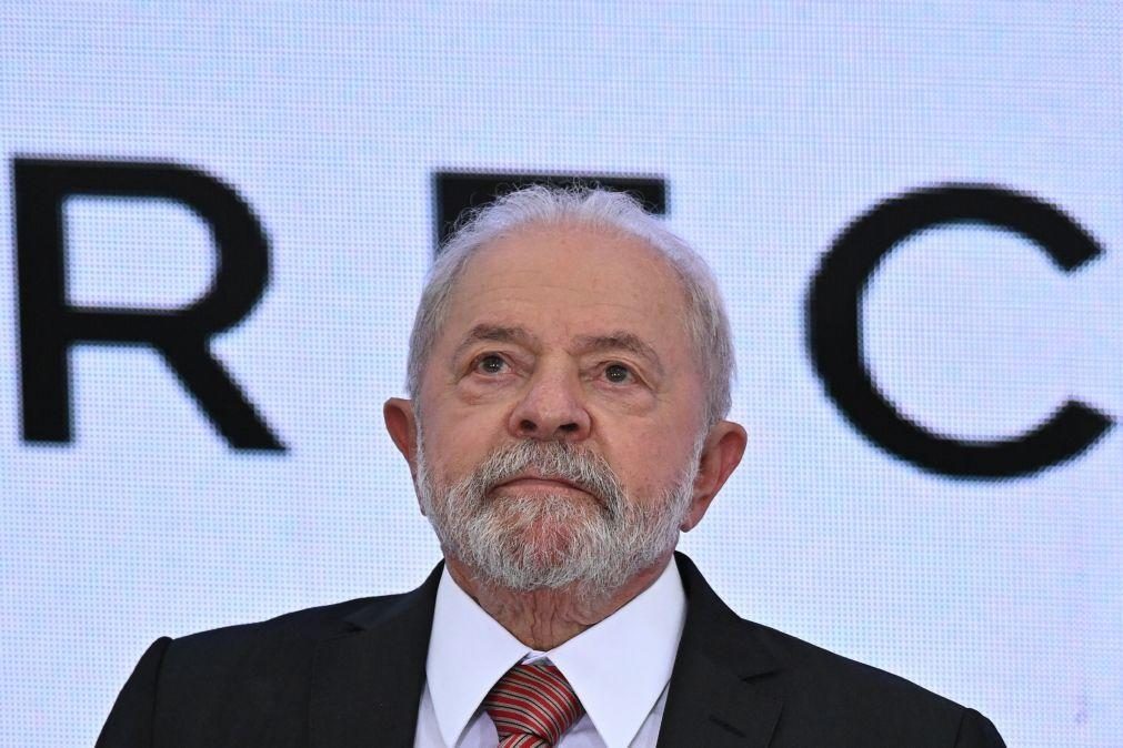 Lula da Silva diz que Bolsonaro tem culpa nos ataques aos três poderes