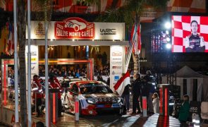 Sébastien Ogier começa Rali de Monte Carlo na frente