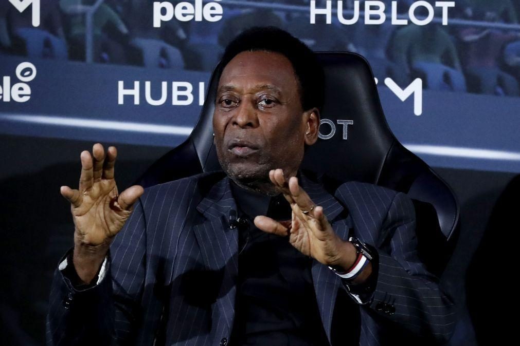 Parlamento lamenta morte de Pelé, 