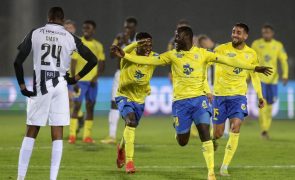 Arouca vence Portimonense e sobe a sexto da I Liga