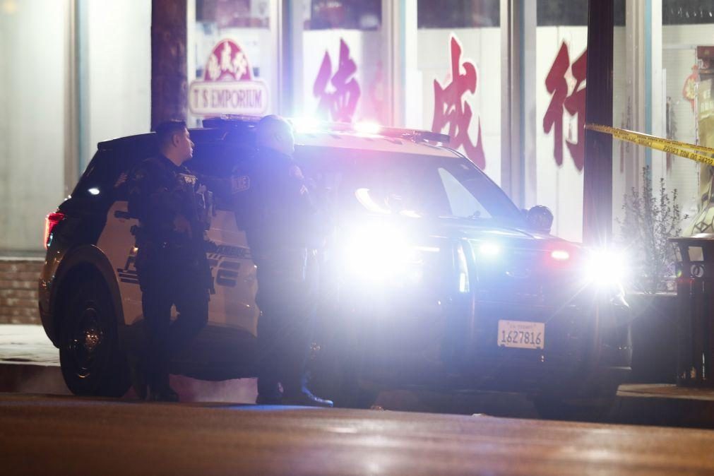 Sobe para 10 número de mortos em tiroteio em Los Angeles e suspeito está em fuga