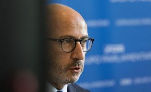 IL/Convenção: CDS diz que liberais não são adversário, mas vinca diferenças