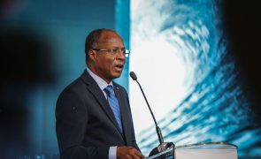Cabo Verde apela a financiamento 