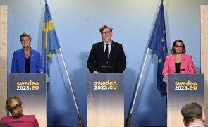 UE ameaça reprimir países 