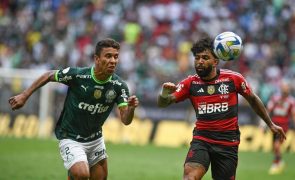 Palmeiras, de Abel, conquista Supertaça brasileira ao 'bater' Flamengo, de Vítor Pereira