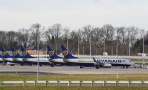 Ryanair passa de prejuízos a lucros de 1.466 ME entre abril e dezembro
