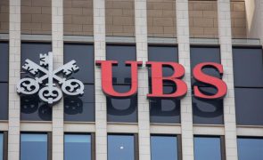 Banco UBS fechou 2022 com lucro de sete mil milhões de euros