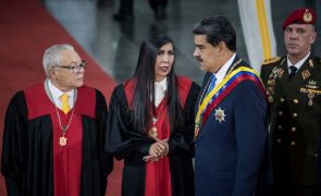 Maduro pede aos magistrados para aprofundarem revolução judicial na Venezuela