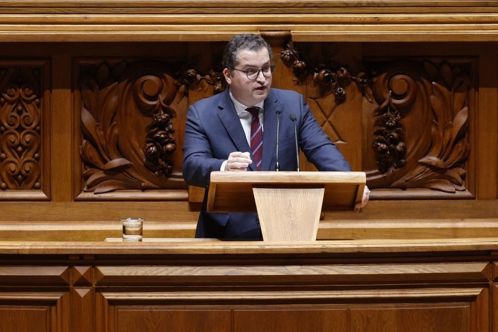 PSD marca debate sobre educação e pede ao Governo que negoceie recuperação de tempo