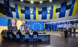 Sirenes antiaéreas soaram em Kiev antes do início da cimeira com UE
