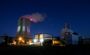 Bélgica pondera prolongar operação de mais três reatores nucleares