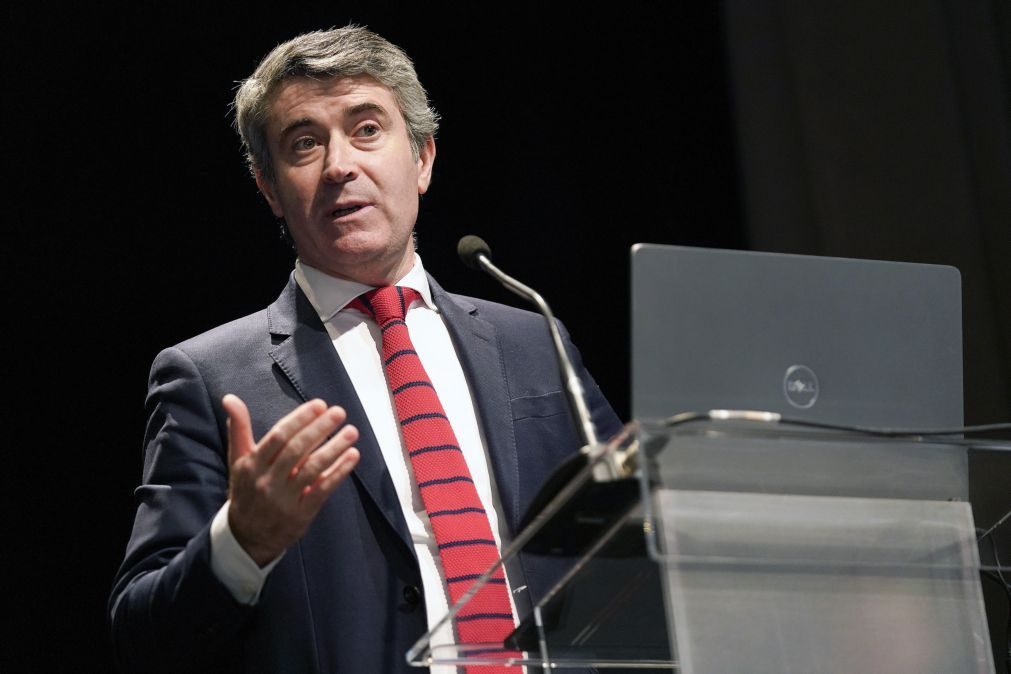 Concurso internacional para SIRESP permitiu economizar 30% da despesa prevista, Governo