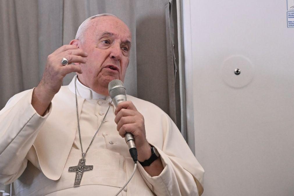Papa quer visitar Mongólia em final de setembro e Índia em 2024