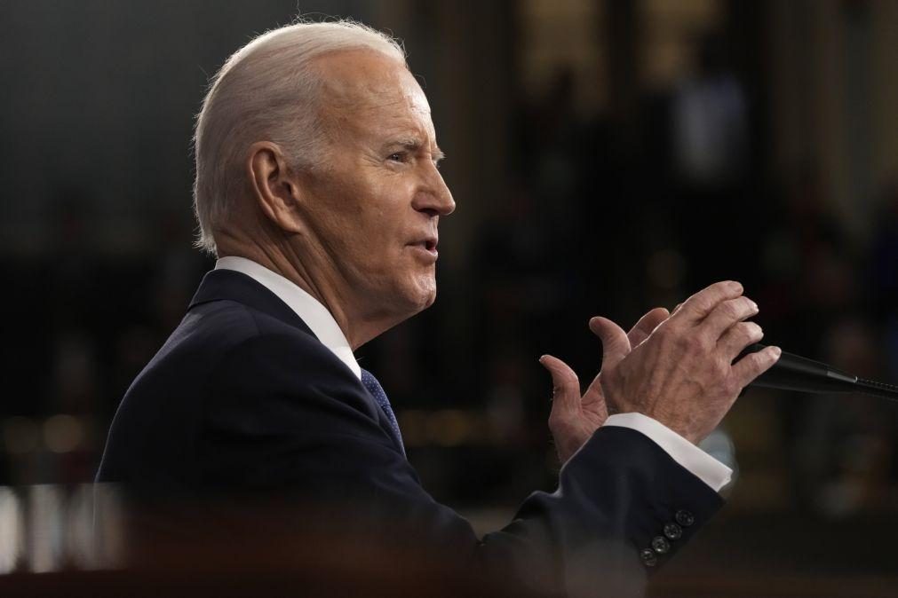 Biden pede colaboração com Republicanos