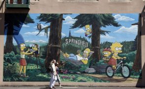 Disney elimina episódio dos Simpsons em Hong Kong com referência a 'trabalhos forçados
