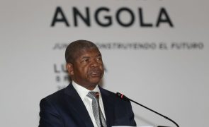Angola quer desenvolver complexo farmacêutico em parceria com espanhóis