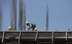 Custos de construção de casas novas aumentam 11,9% em 2022 - INE