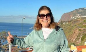 Dolores Aveiro muda de visual e está loira: 