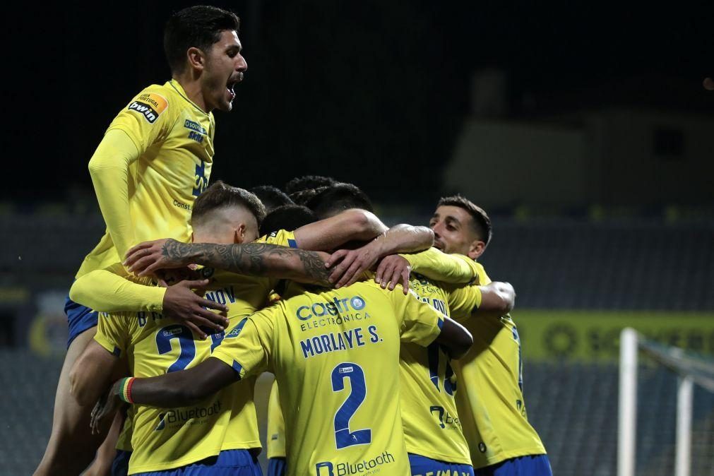 Arouca vence Santa Clara e sobe ao sexto lugar da I Liga