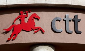Relação reduz para 57 mil euros coima aplicada aos CTT por incumprimento de serviços
