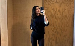 Kendall Jenner e o biquíni que é do tamanho de um fio