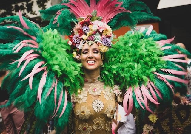 Fique a saber por que festeja o carnaval